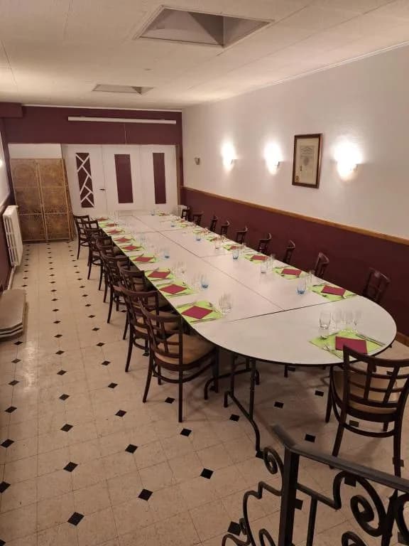 Salle de réunion Hôtel Au Bon Séjour Vitry-le-François - Capacité 30 personnes